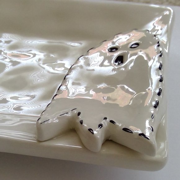 Mudpie Spooky Snacks Small Halloween Ceramic Plate with Raised Ghost - Picture 3 of 6